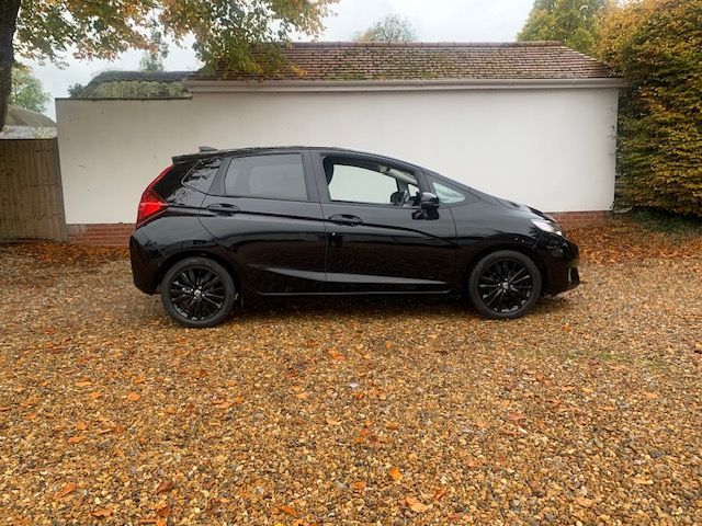 Used Honda Jazz 2015 for sale - 76405764: Photo 4