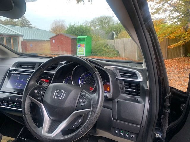 Used Honda Jazz 2015 for sale - 76405764: Photo 8