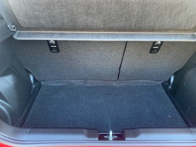 Used Suzuki Swift 2018 for sale - 76577004: Photo 13