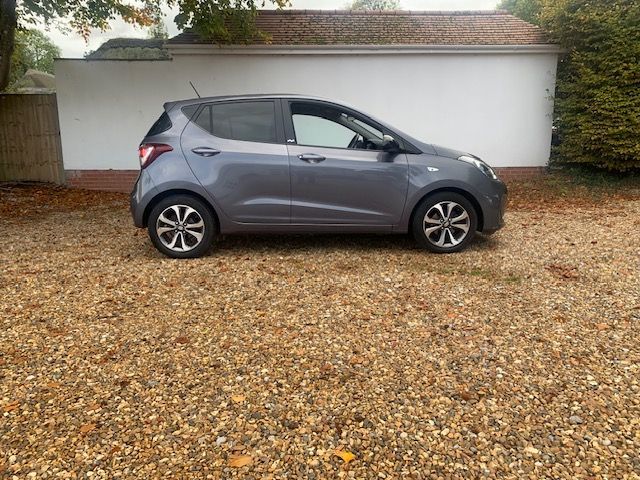 Used Hyundai i10 2019 for sale - 76290881: Photo 4
