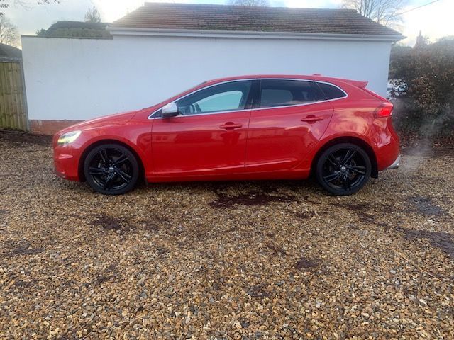 Used Volvo V40 2016 for sale - 77275605: Photo 6