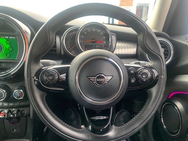 Used MINI Hatch 2020 for sale - 73506060: Photo 10