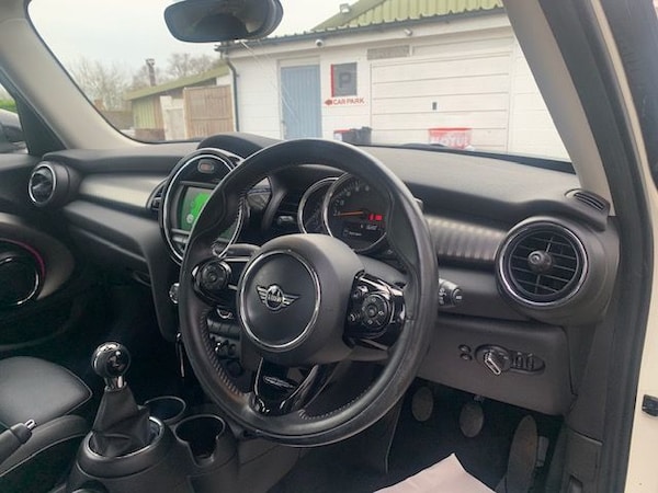 Used MINI Hatch 2020 for sale - 73506060: Photo 8