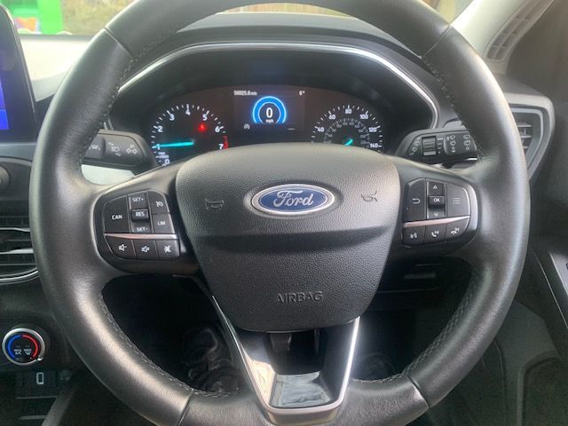 Used Ford Focus 2020 for sale - 76934862: Photo 10