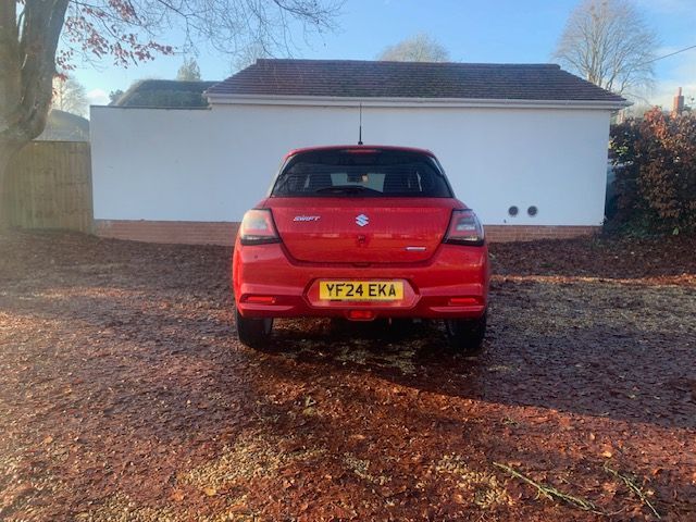 Used Suzuki Swift 2024 for sale - 76312840: Photo 5