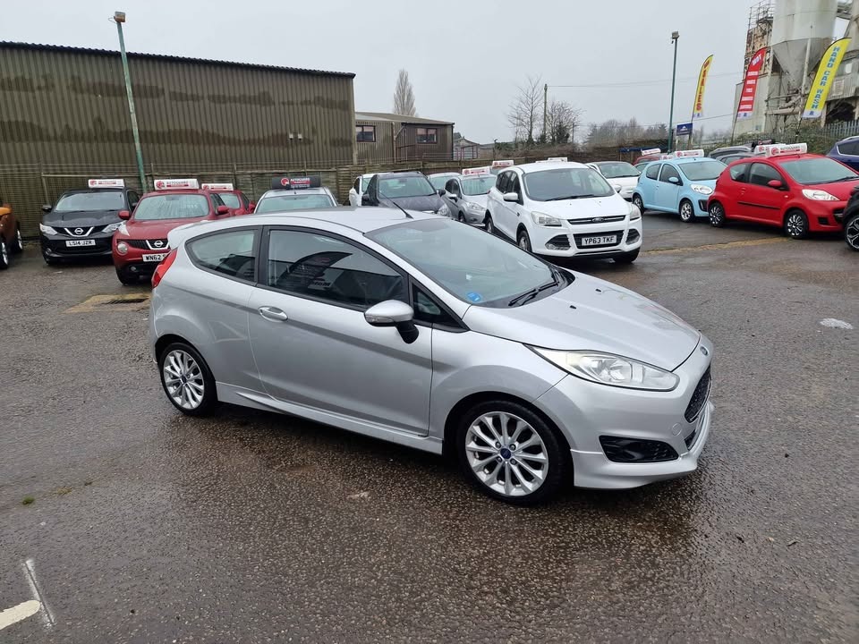 Used Ford Fiesta 2014 for sale - 77148558: Photo 2