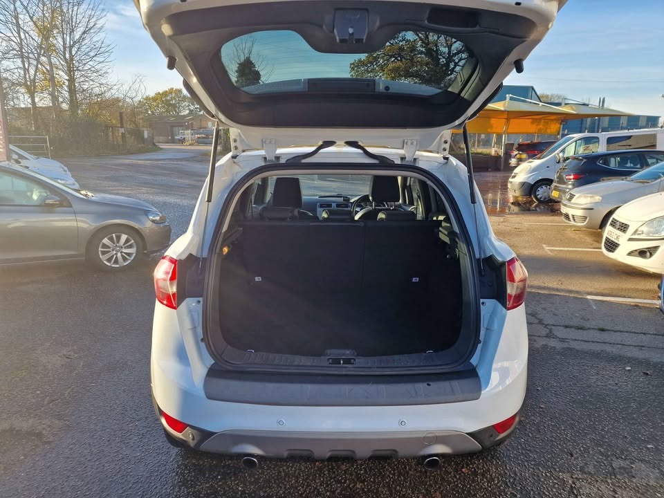 Used Ford Kuga 2012 for sale - 76848875: Photo 7