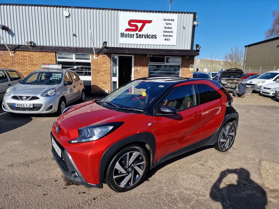 Used Toyota Aygo X 2023 for sale - 78064912: Photo 2