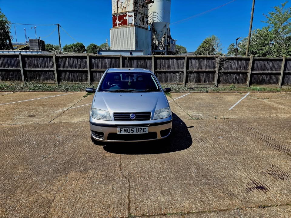 Used Fiat Punto 2005 for sale - 76908211: Photo 1