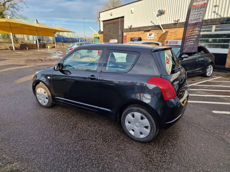 Used Suzuki Swift 2007 for sale - 77392758: Photo 4
