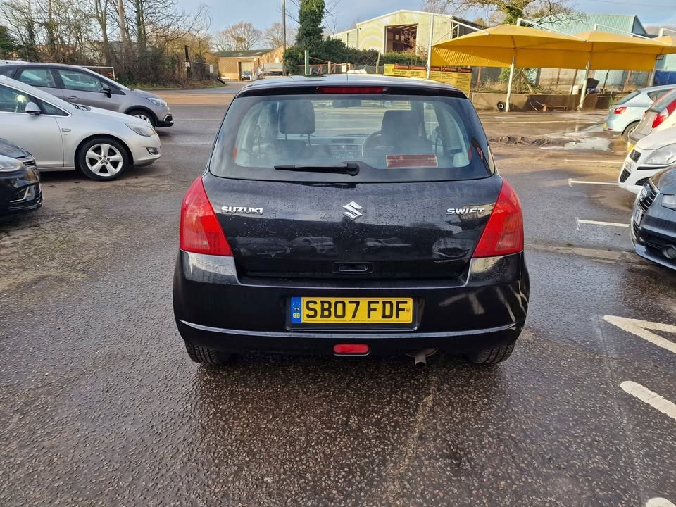 Used Suzuki Swift 2007 for sale - 77392758: Photo 6