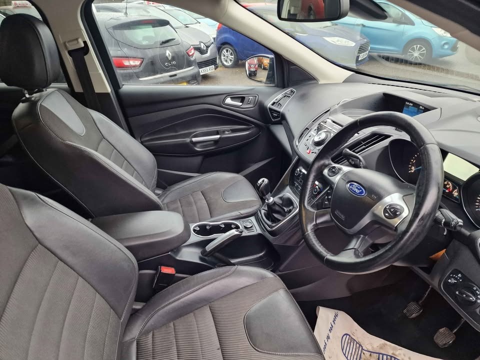 Used Ford Kuga 2014 for sale - 77391886: Photo 9
