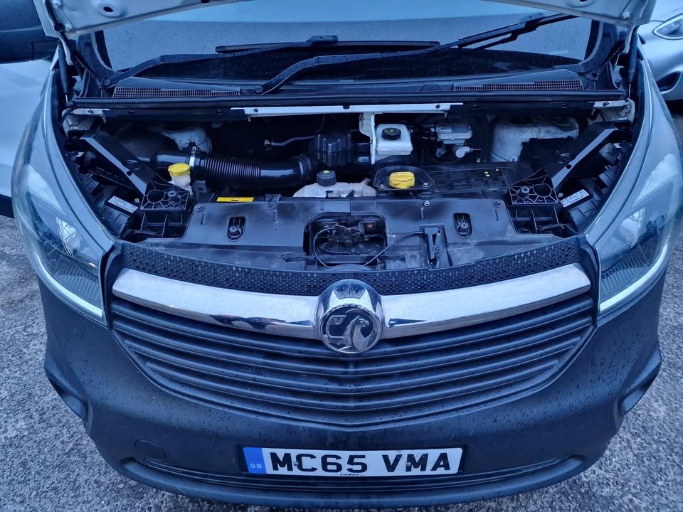 Used Vauxhall Vivaro 2016 for sale - 77168346: Photo 13