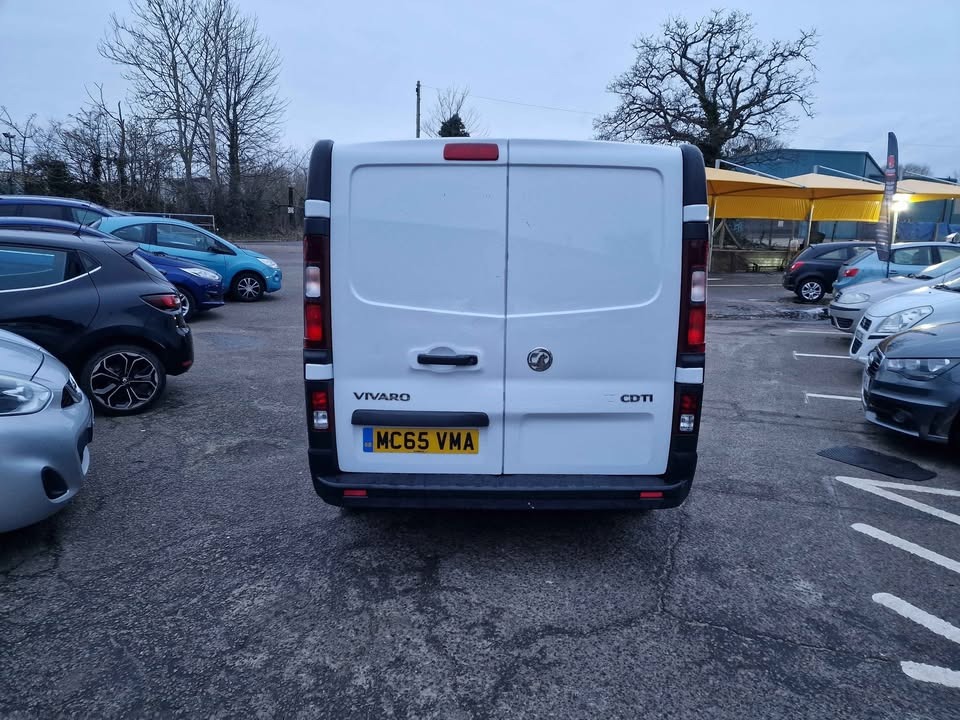 Used Vauxhall Vivaro 2016 for sale - 77168346: Photo 7