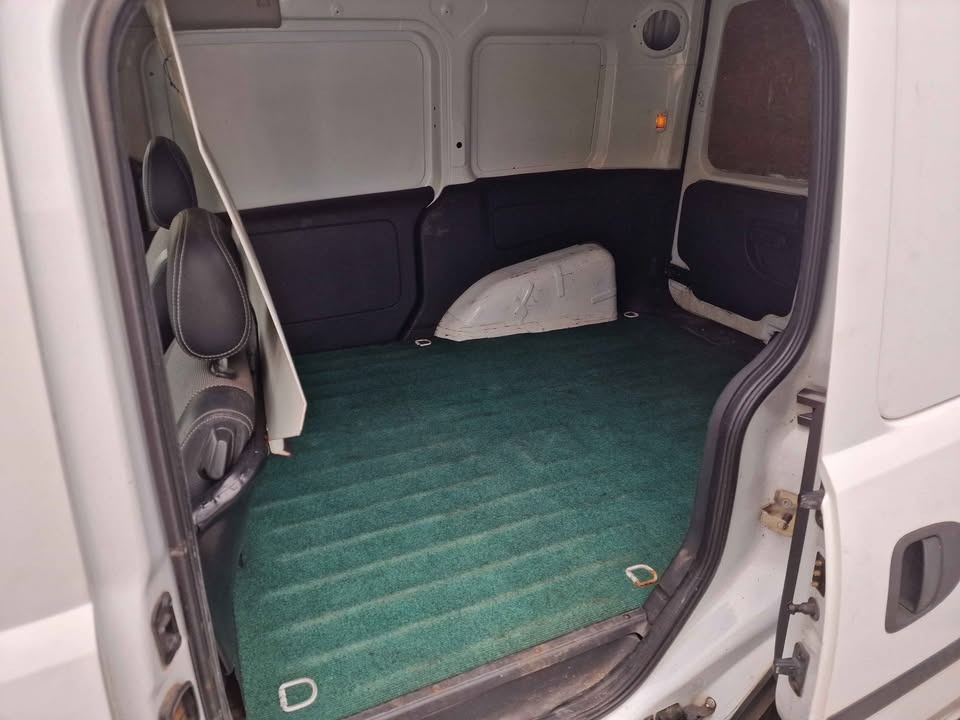 Used Vauxhall Combo 2010 for sale - 78139655: Photo 8