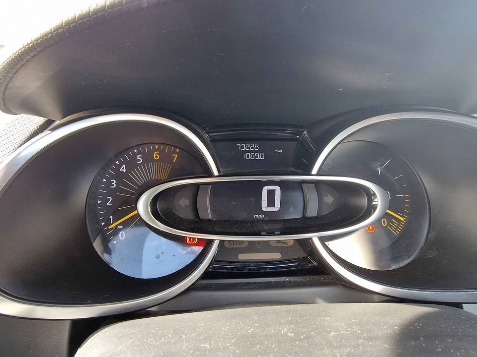 Used Renault Clio 2015 for sale - 78060710: Photo 11