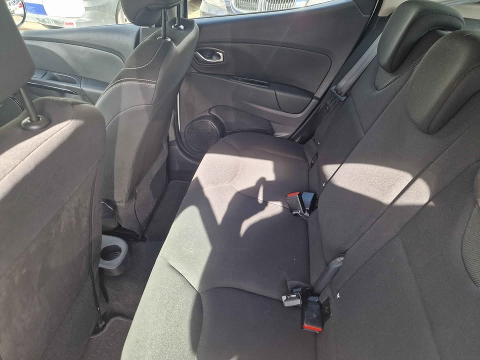 Used Renault Clio 2015 for sale - 78060710: Photo 12