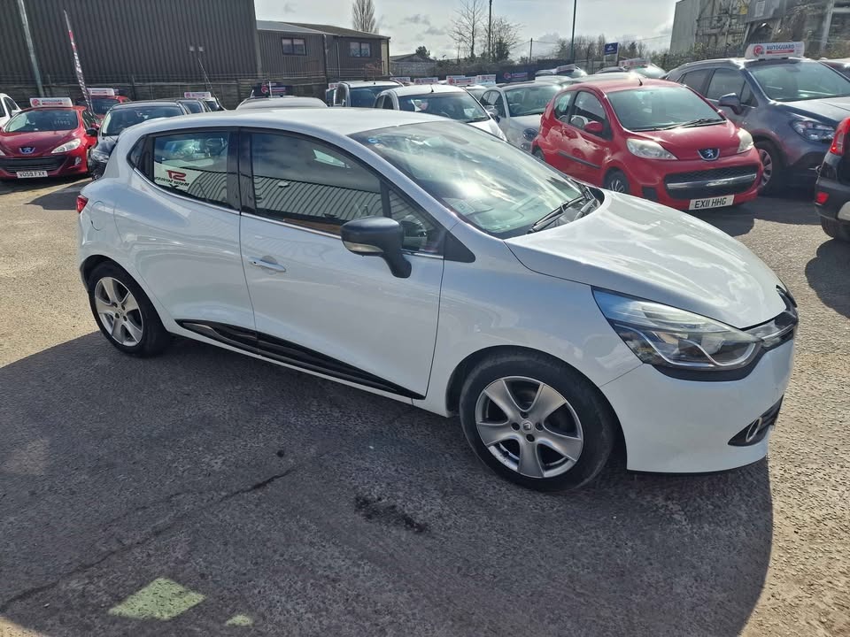 Used Renault Clio 2015 for sale - 78060710: Photo 3