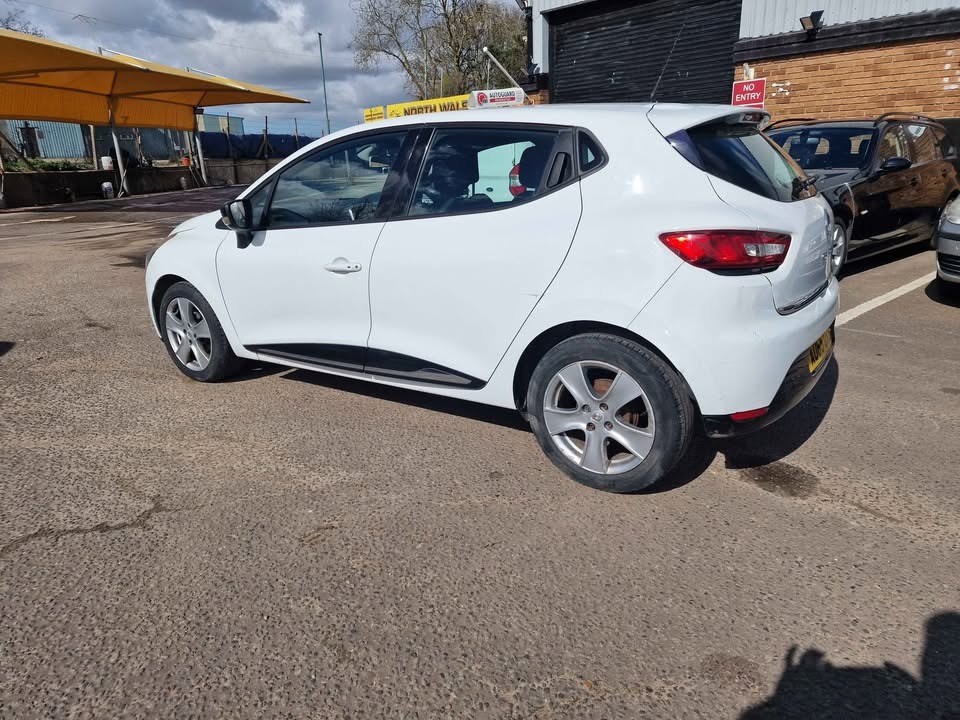 Used Renault Clio 2015 for sale - 78060710: Photo 4