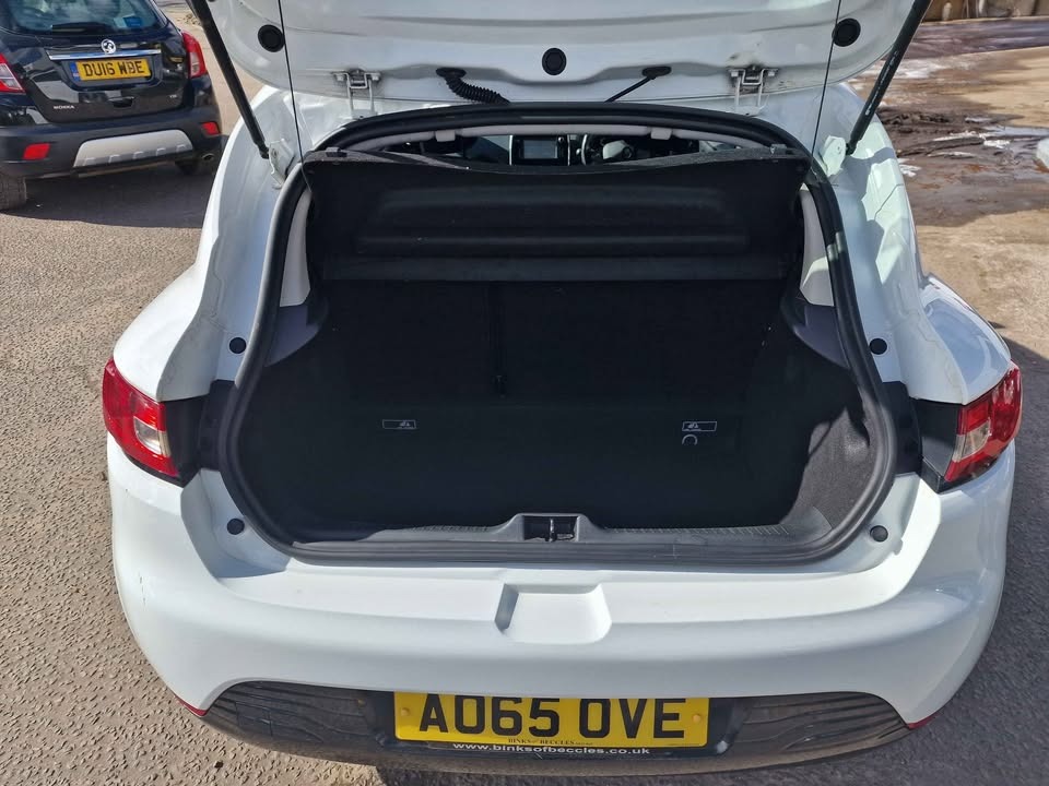 Used Renault Clio 2015 for sale - 78060710: Photo 7