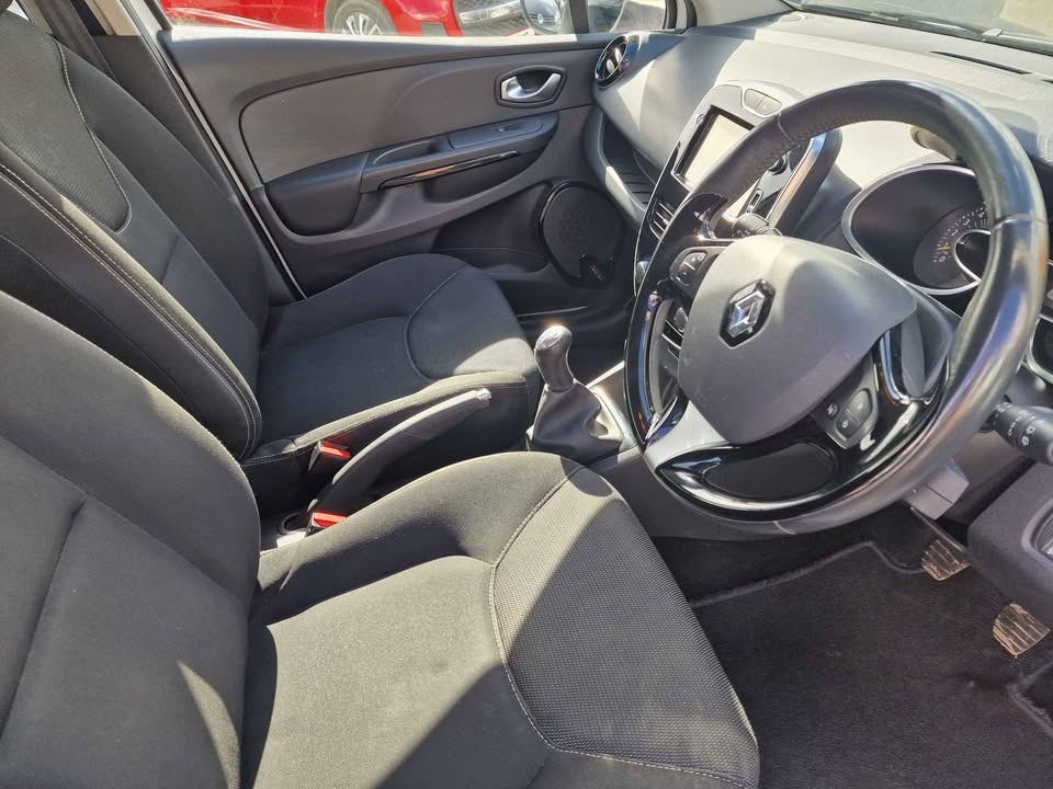 Used Renault Clio 2015 for sale - 78060710: Photo 9