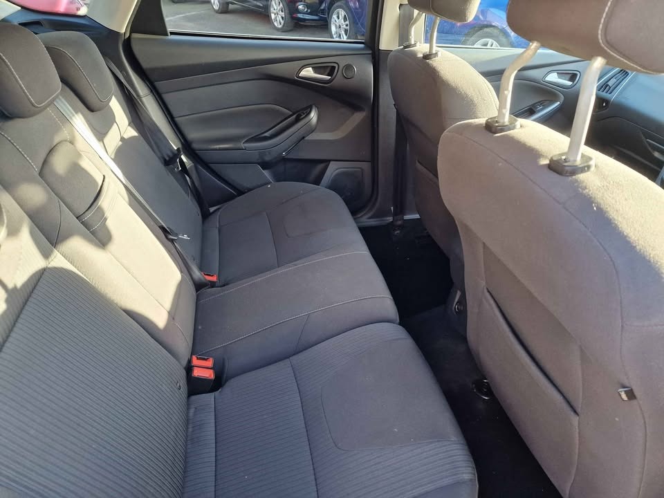 Used Ford Focus 2012 for sale - 78064674: Photo 12