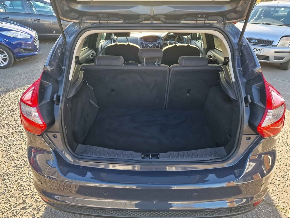 Used Ford Focus 2012 for sale - 78064674: Photo 7