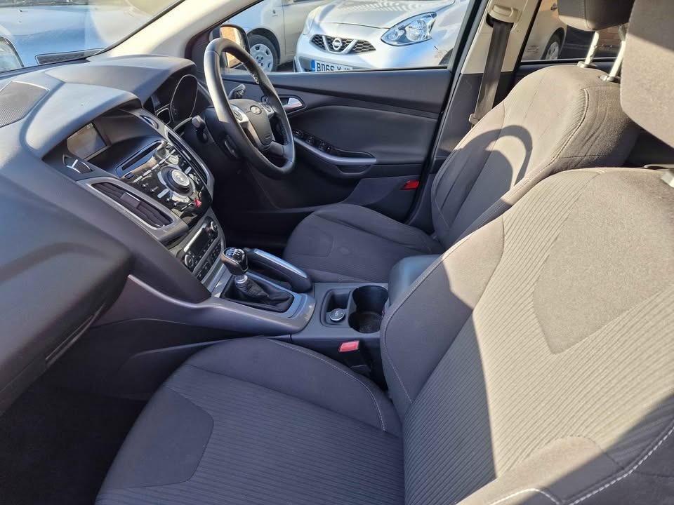 Used Ford Focus 2012 for sale - 78064674: Photo 9