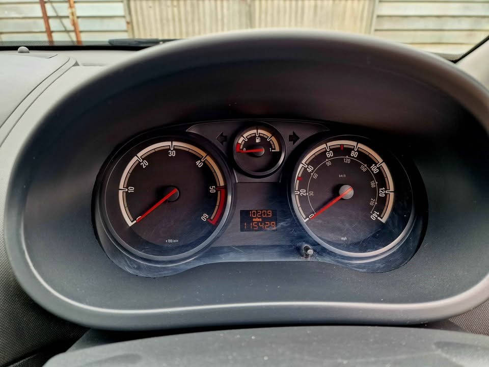 Used Vauxhall Corsa 2009 for sale - 76906255: Photo 11