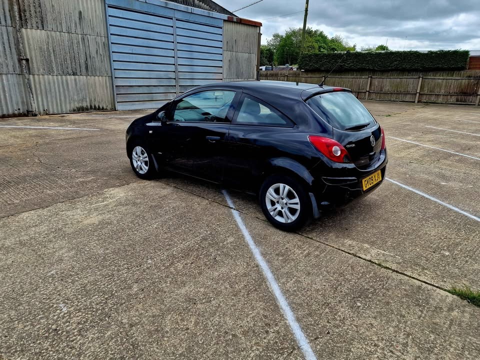 Used Vauxhall Corsa 2009 for sale - 76906255: Photo 5