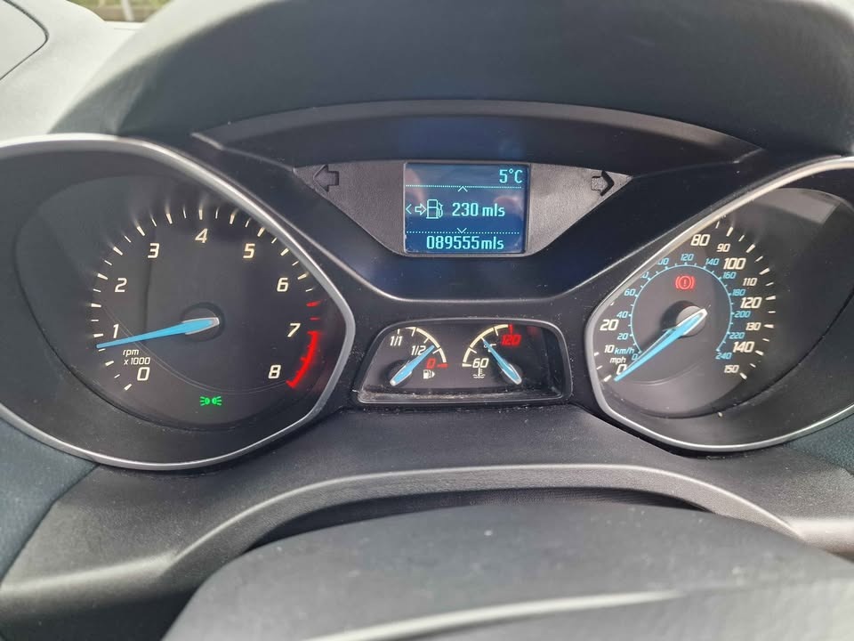 Used Ford C-Max 2015 for sale - 76908295: Photo 11