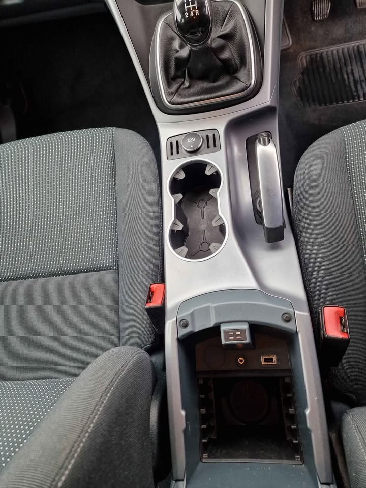 Used Ford C-Max 2015 for sale - 76908295: Photo 12