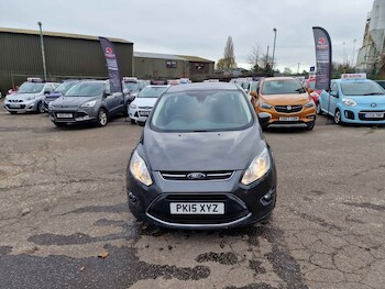 2015 (15) - 1.6 Zetec 5dr