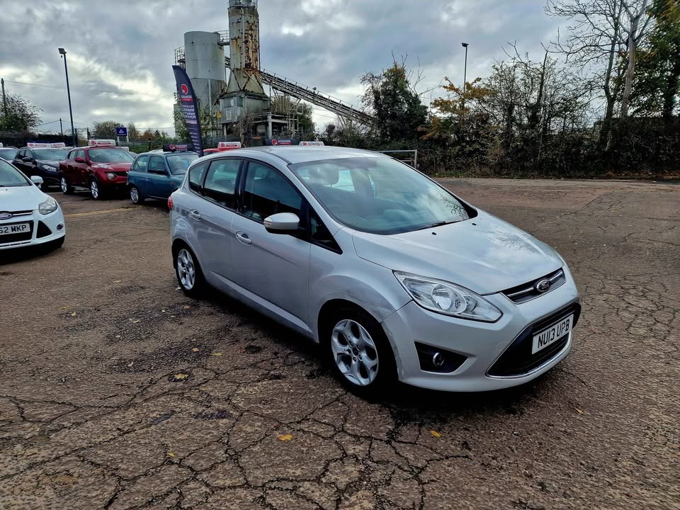 Used Ford C-Max 2013 for sale - 76908304: Photo 2