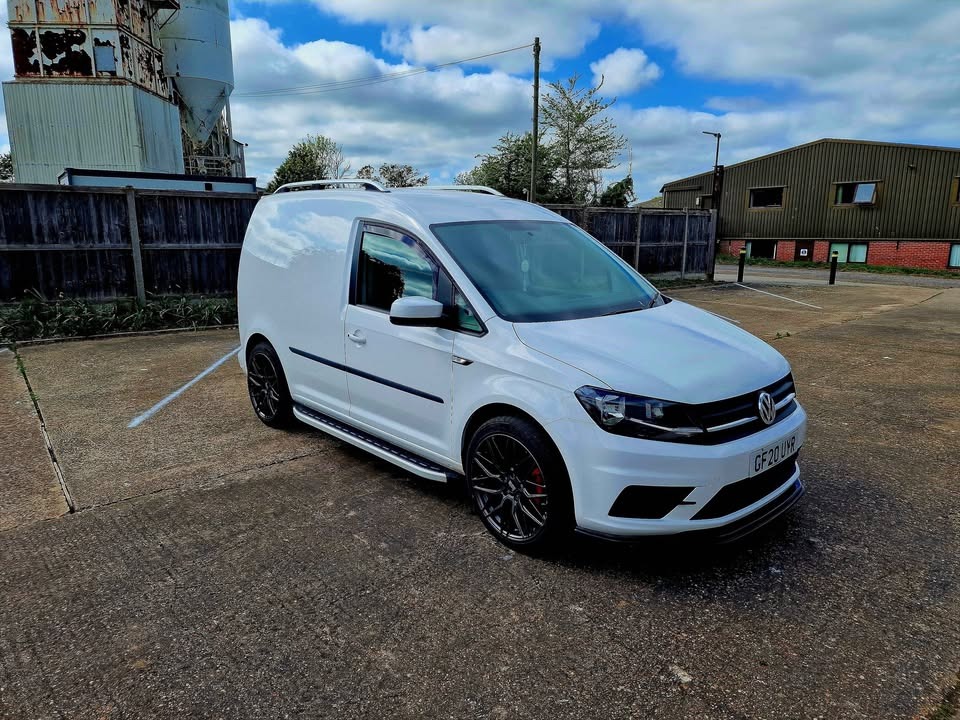 Used Volkswagen Caddy 2020 for sale - 76908701: Photo 2