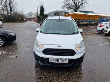 Used Ford Transit Courier 2016 for sale - 77619445: Photo