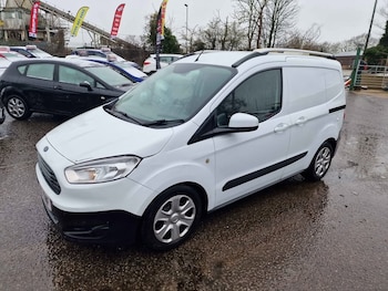 Used Ford Transit Courier 2016 for sale - 77619445: Photo