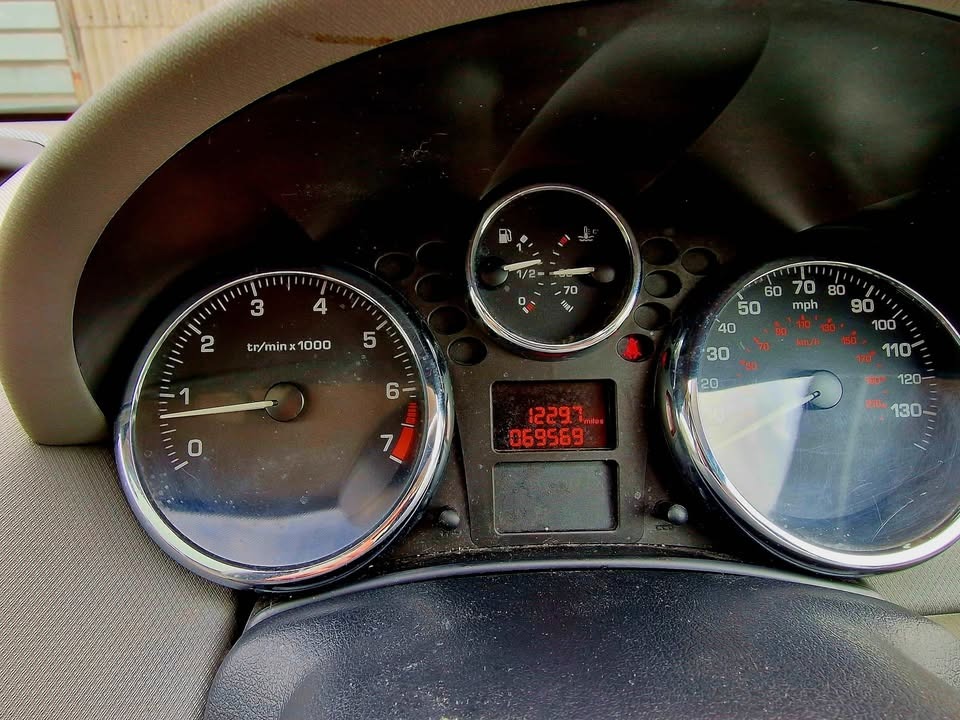 Used Peugeot 308 2009 for sale - 76906020: Photo 11