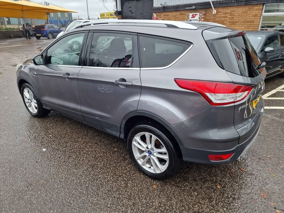 Used Ford Kuga 2013 for sale - 77381029: Photo 4