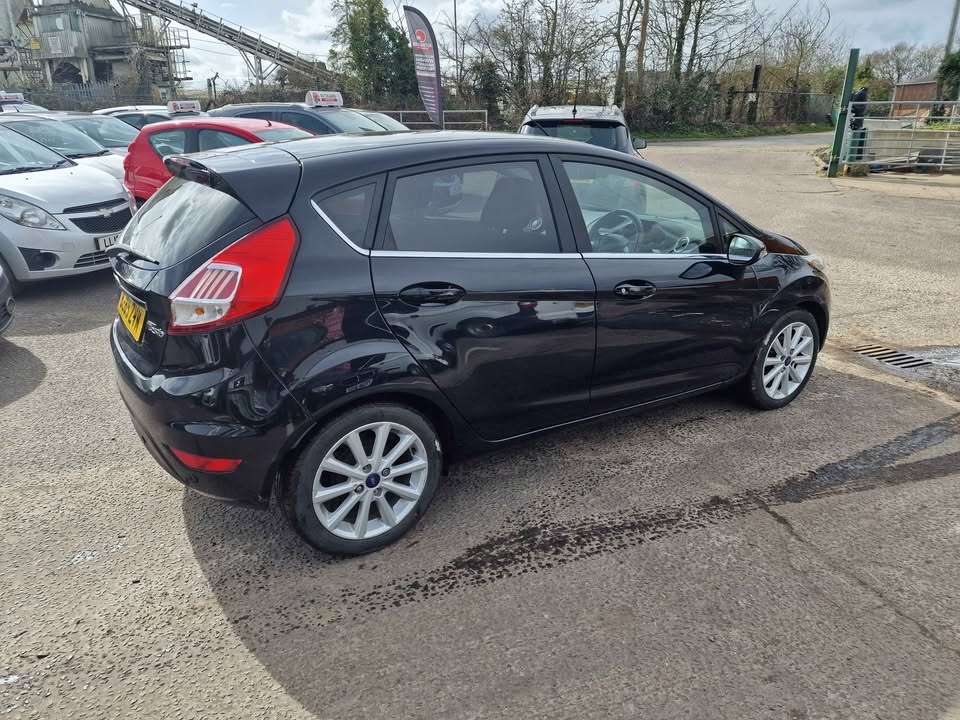 Used Ford Fiesta 2016 for sale - 78060756: Photo 4