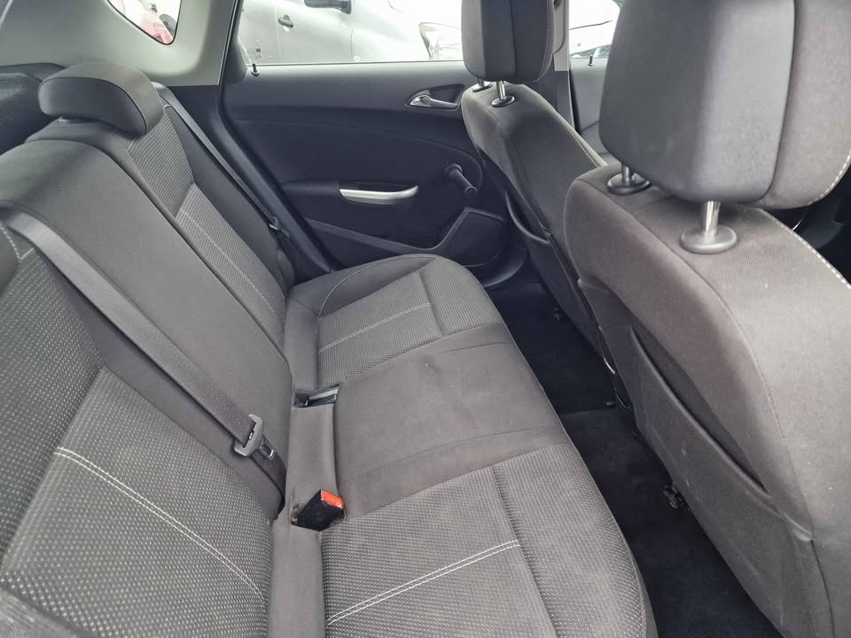 Used Vauxhall Astra 2012 for sale - 77403483: Photo 13