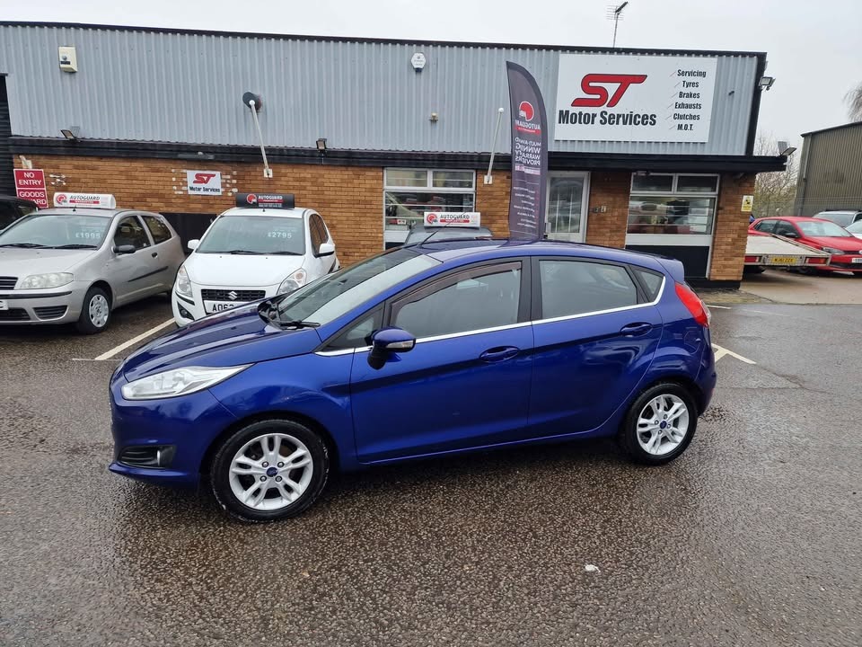 Used Ford Fiesta 2015 for sale - 77381049: Photo 3