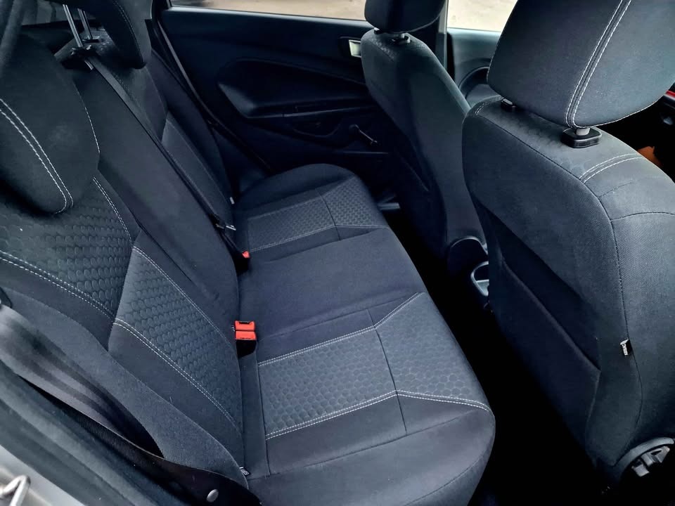 Used Ford Fiesta 2011 for sale - 76904450: Photo 12