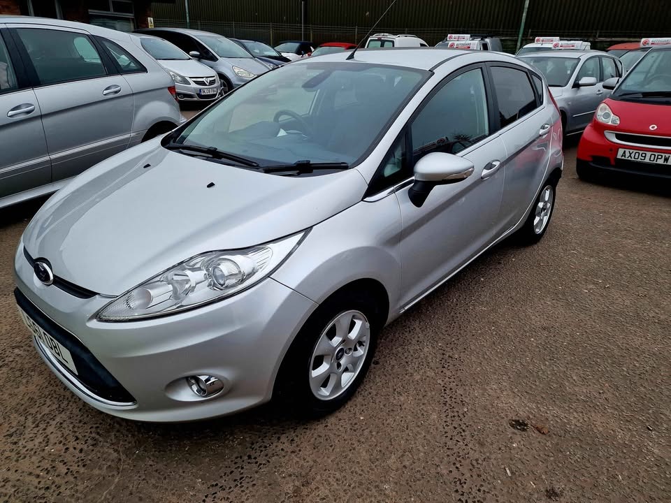 Used Ford Fiesta 2011 for sale - 76904450: Photo 3