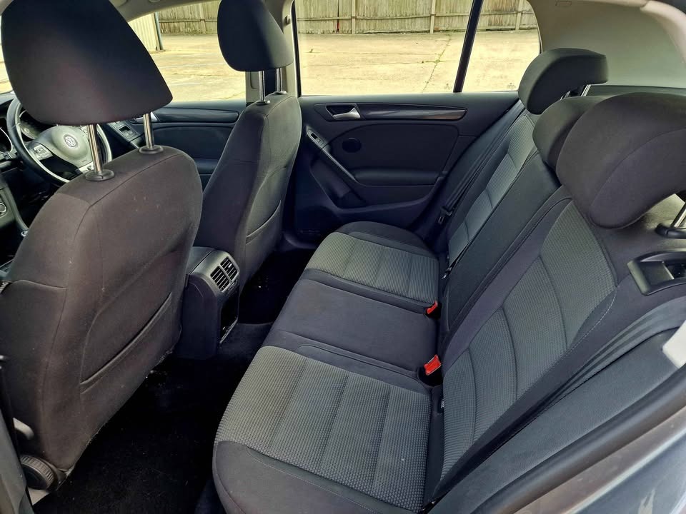 Used Volkswagen Golf 2012 for sale - 76918073: Photo 12