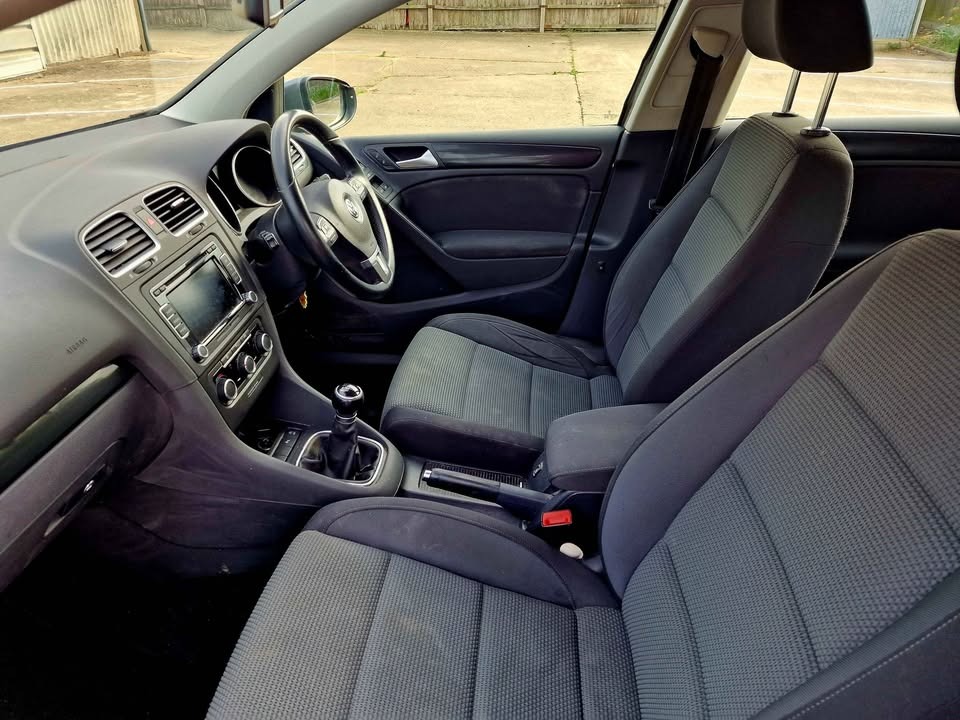 Used Volkswagen Golf 2012 for sale - 76918073: Photo 8