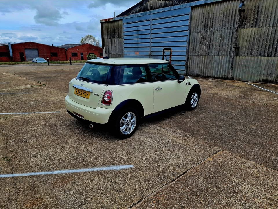Used MINI Hatch 2014 for sale - 76908190: Photo 4