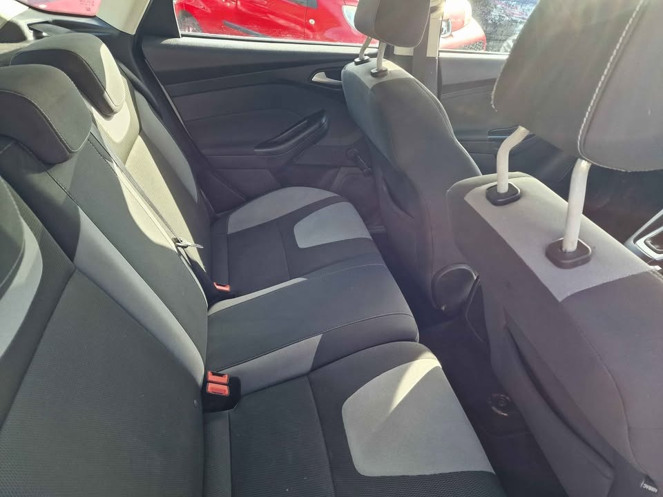 Used Ford Focus 2013 for sale - 78065370: Photo 13