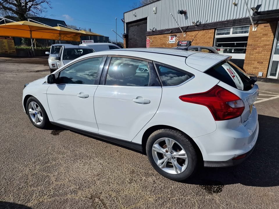 Used Ford Focus 2013 for sale - 78065370: Photo 5