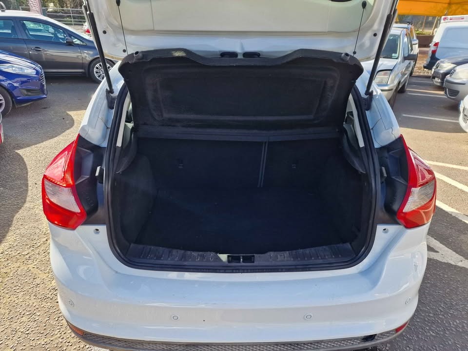 Used Ford Focus 2013 for sale - 78065370: Photo 7